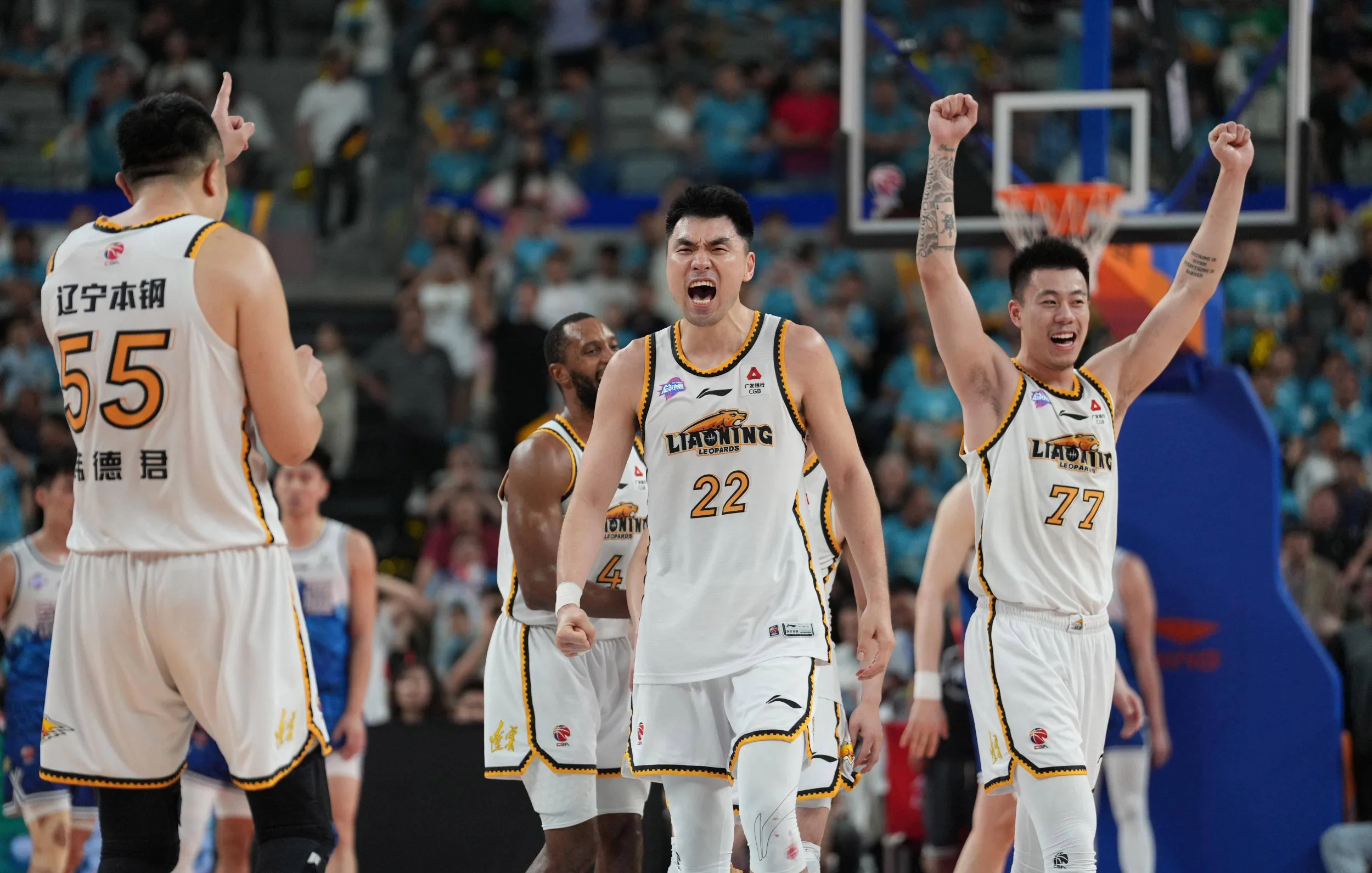 CBA季后赛转会风云:川崎前锋盯上锋线强援,保罗或成交易筹码(巡回检察组李长盛) CBA季后赛转会风云:川崎前锋盯上锋线强援,保罗或成交易筹码(巡回检察组李长盛)